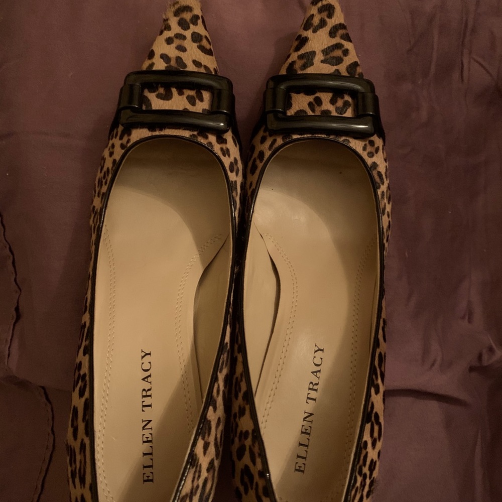 Leopard fur skin dressy shoes